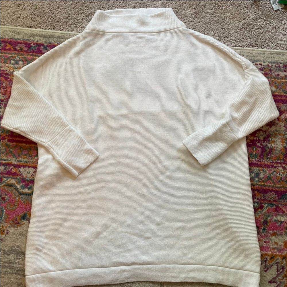 Oversized tunic sweater small white